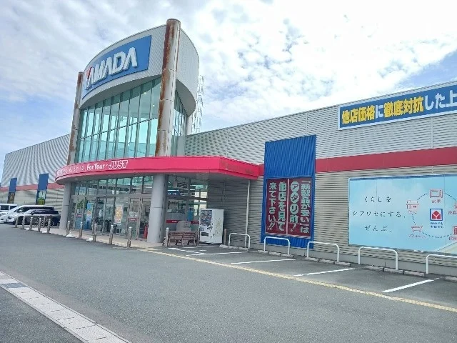 ヤマダデンキ掛川店まで850m