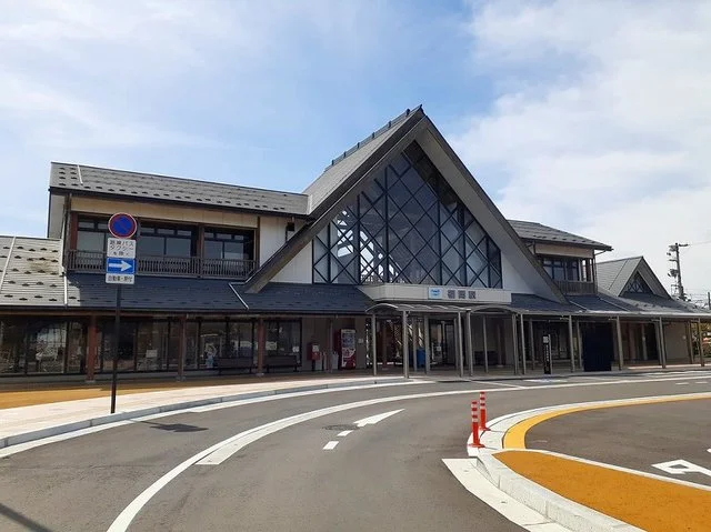 あいの風とやま鉄道福岡駅まで2200m