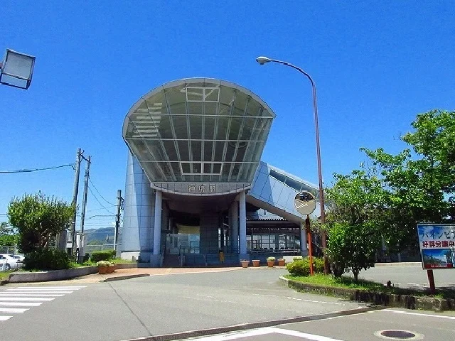 神埼駅まで1990m