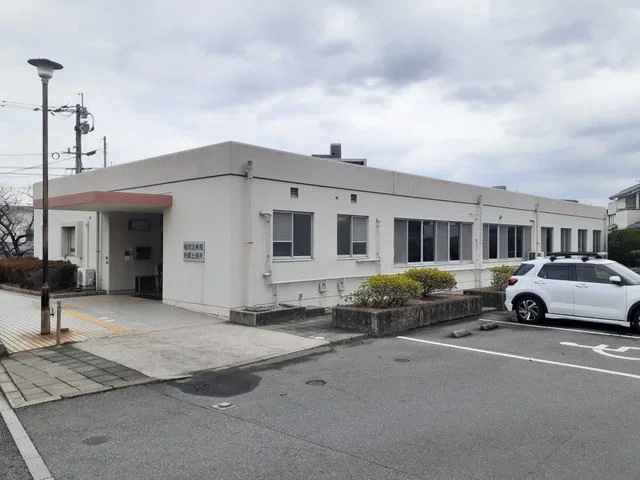 福岡法務局粕屋出張所まで3200m