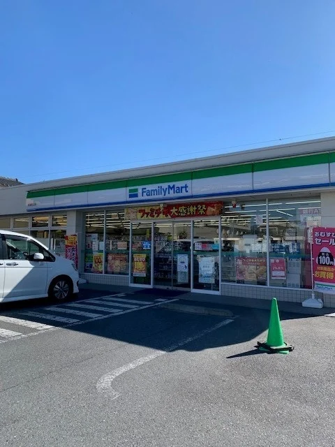 ファミリーマート青梅野上店まで350m