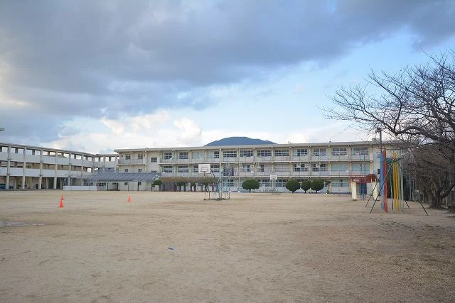 田原小学校まで400m