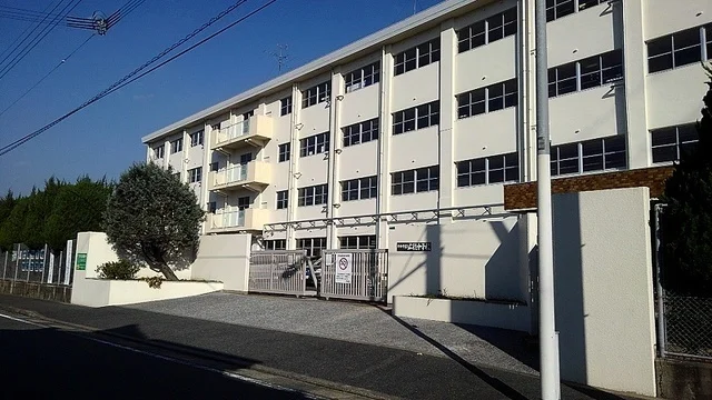 北九州市立 広徳中学校まで350m