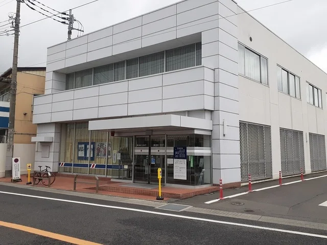 常陽銀行岩間支店まで975m