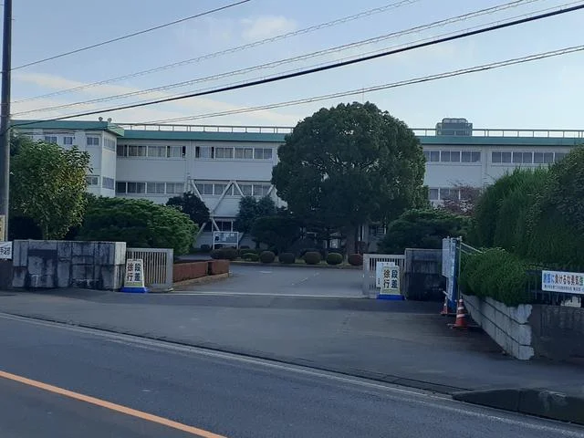 茨城県立石岡商業高校まで452m