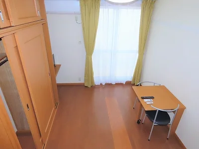 ベッド上からのアングルです