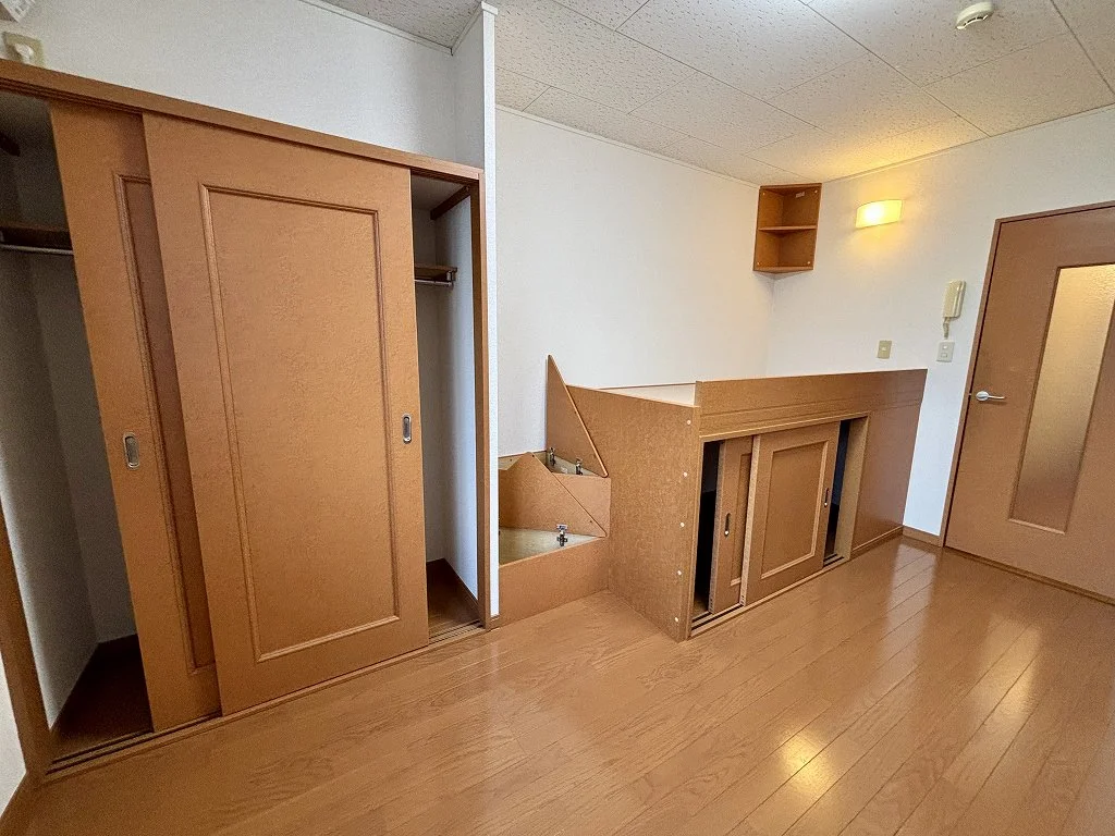 設備・仕様は号室により異なる為、現況を優先いたします。