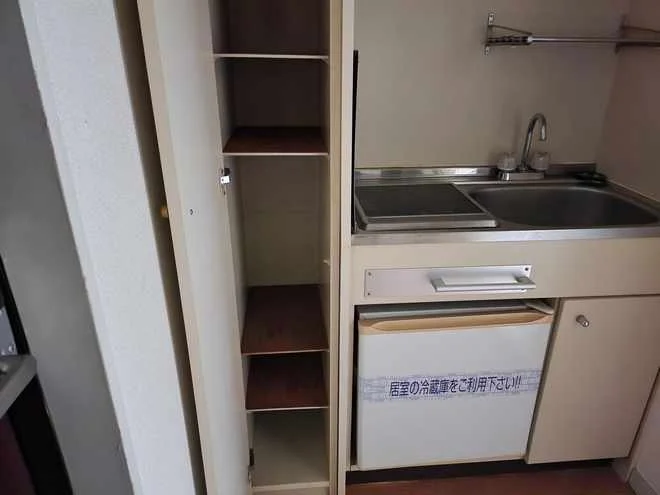 実際のお部屋と異なる場合がございます。