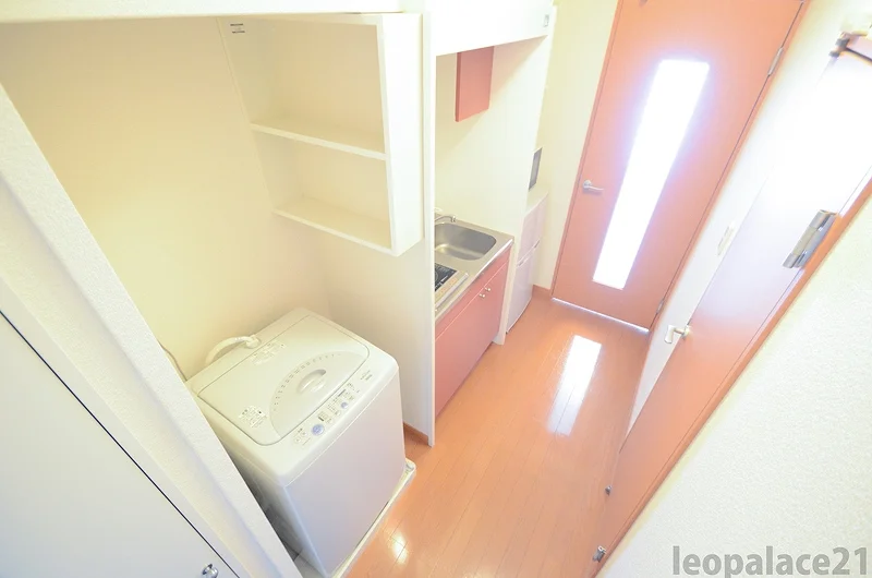 備品や設備仕様は号室等により異なります現地をご確認下さい。