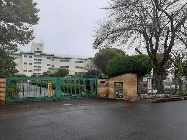 湖北小学校まで399m