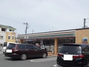 セブンイレブンまで600m