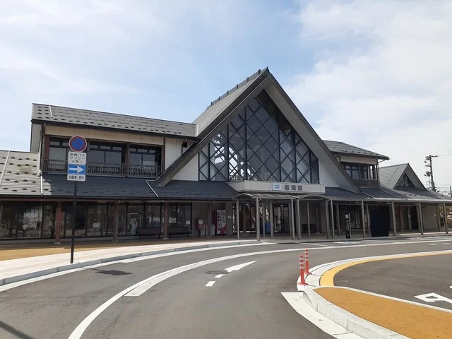 あいの風とやま鉄道　福岡駅まで2900m