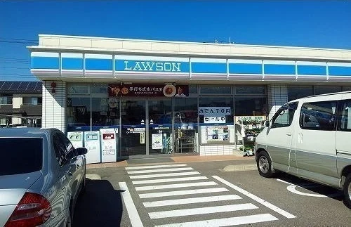 ローソン益田中島店まで850m