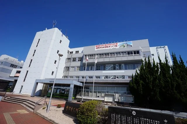 中間市役所まで750m