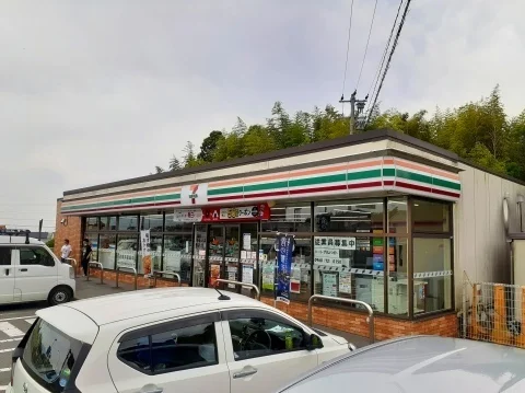 セブンイレブン　玉名立願寺店まで750m