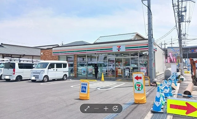 セブンイレブンまで350m