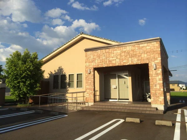 こうの内科耳鼻咽喉科まで1500m