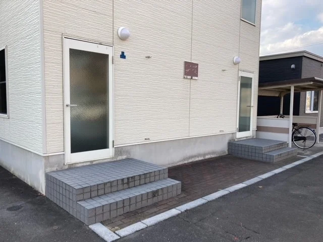 物件出入口