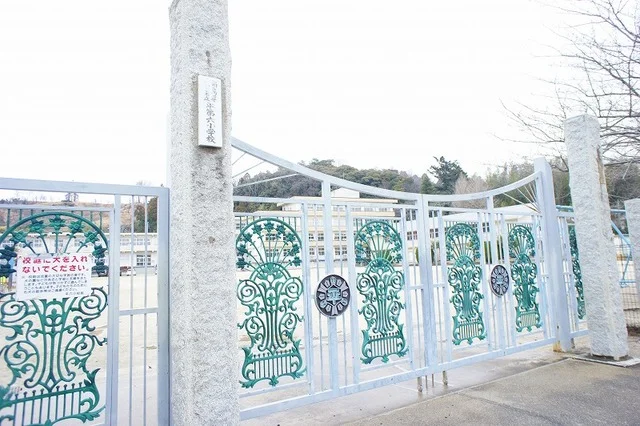 平第6小学校まで500m