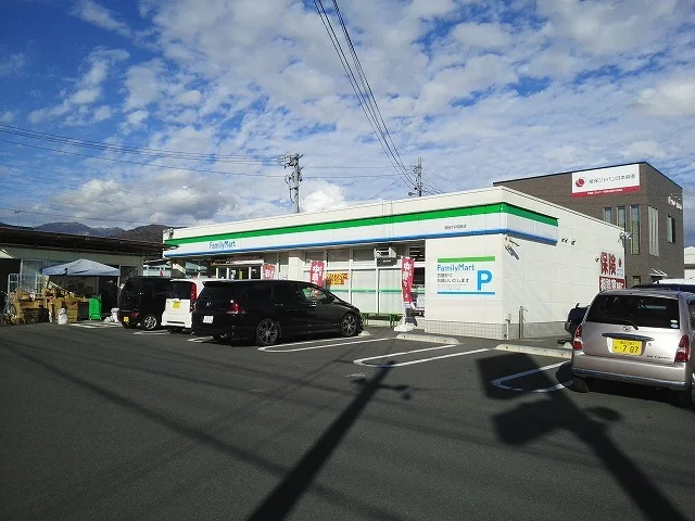 ファミリーマート岡谷ＴＰＲ前店まで700m