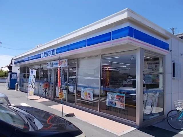 ローソン岐阜東鶉店まで450m