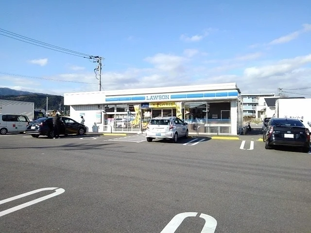 ローソン鳥栖萱方店まで220m