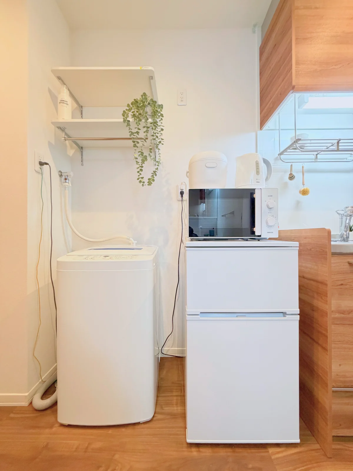冷蔵庫・電子レンジ・炊飯器・電気ケトル