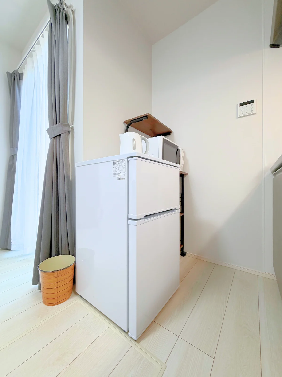 冷蔵庫・電子レンジ・炊飯器・電気ケトル