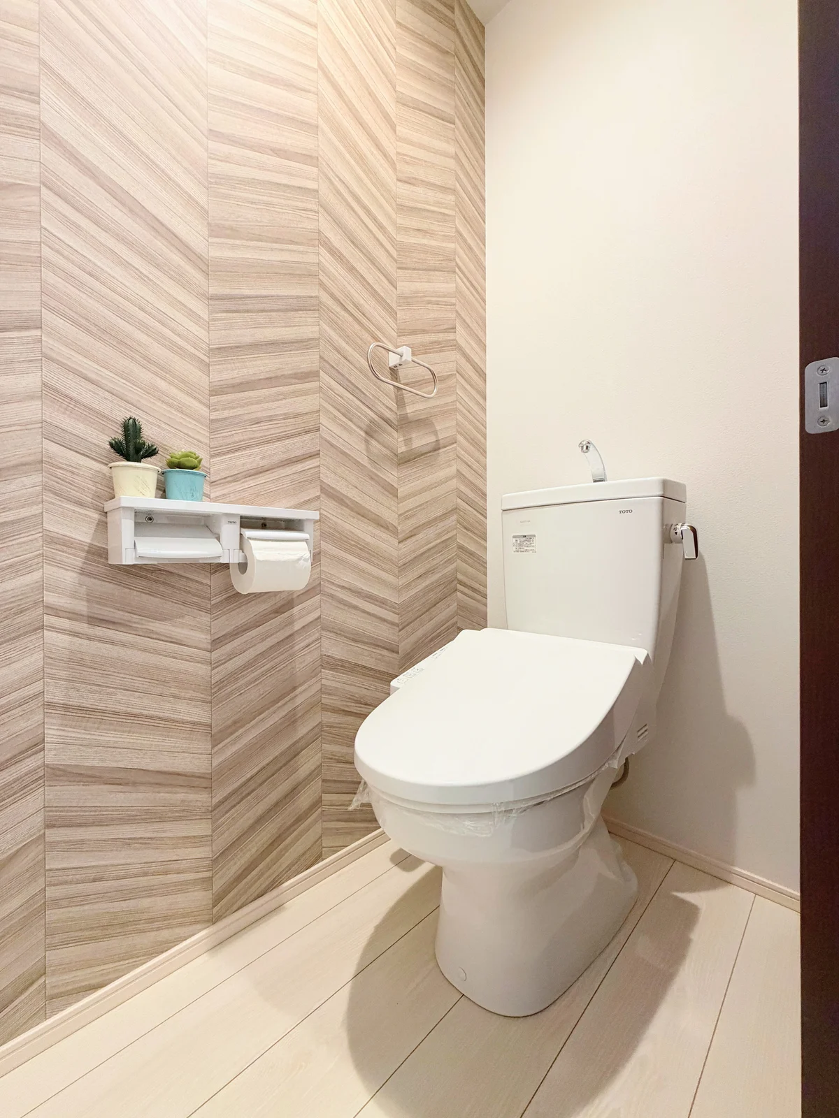 ウォシュレット付き