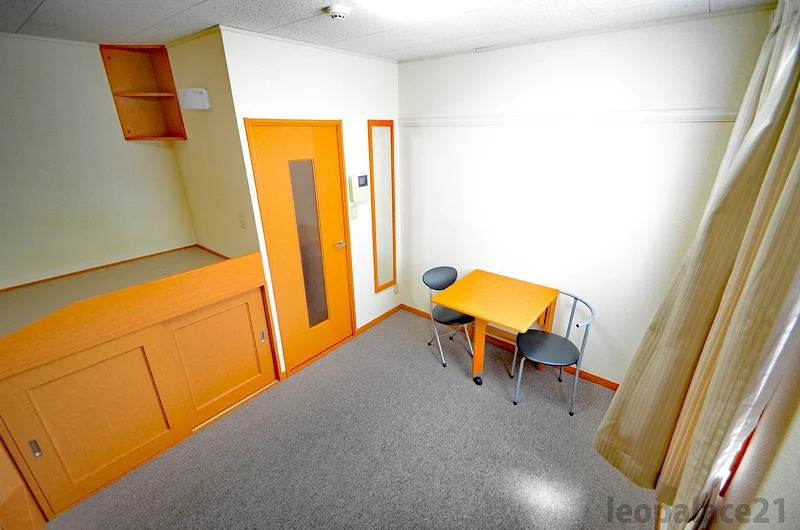 実際のお部屋と異なる場合がございます。