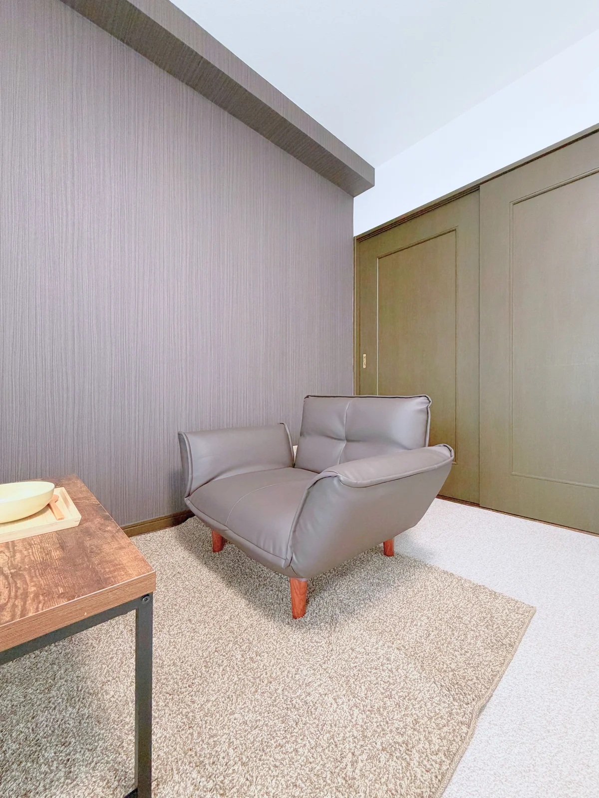 ソファー付きで快適