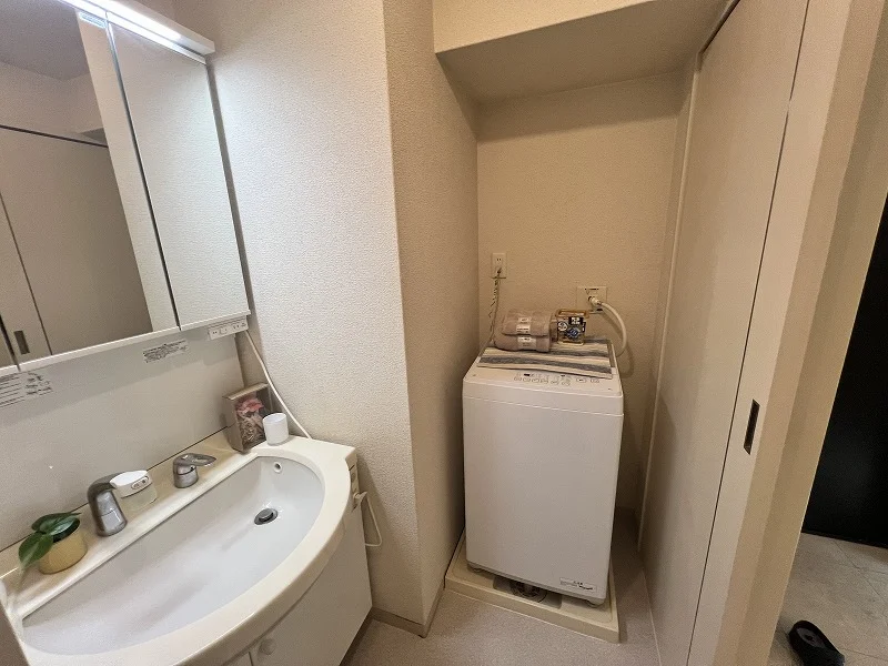 ドライヤーは人気のRefa。一度体験下さい。