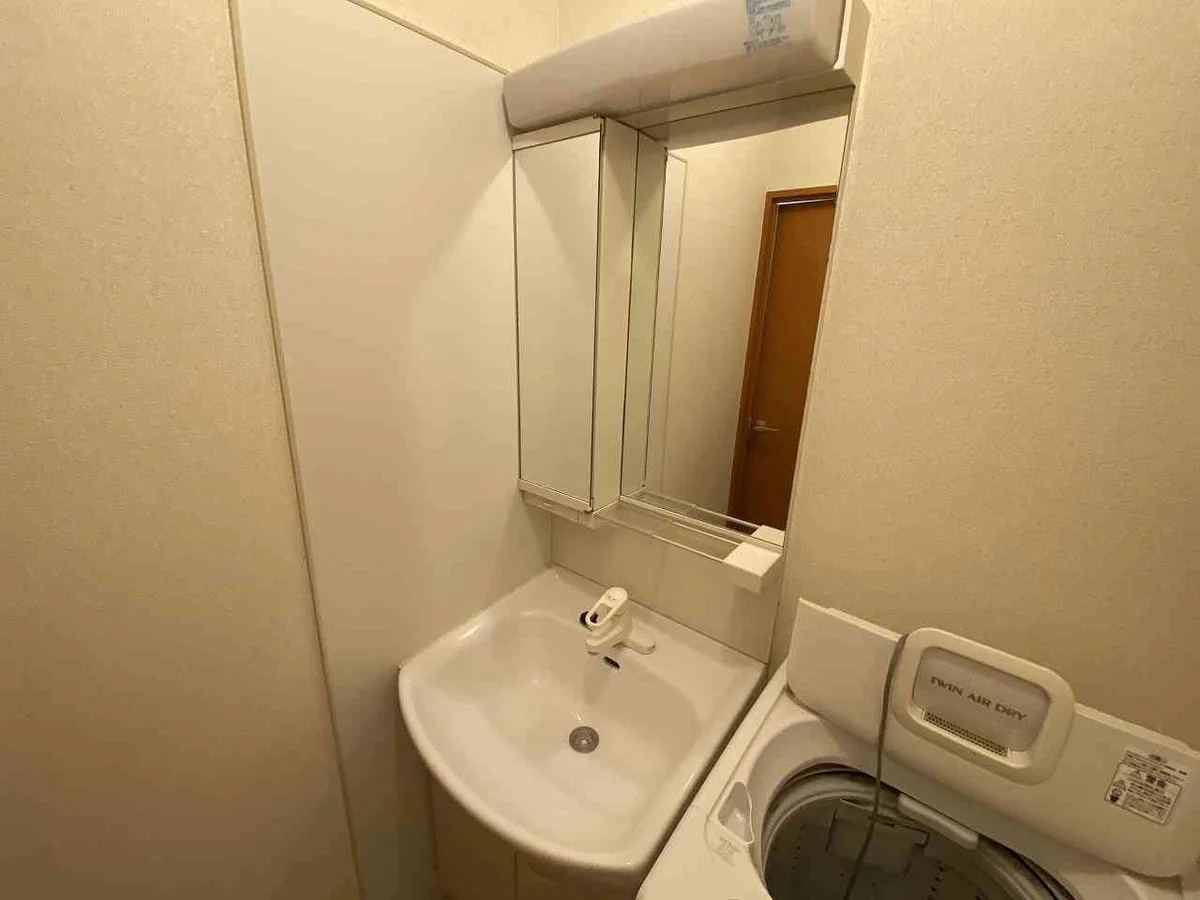 設備・仕様は号室により異なる為、現況を優先致します。