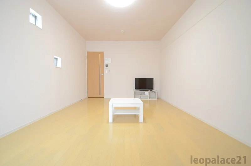 設備・仕様は号室により異なる為、現況を優先いたします。