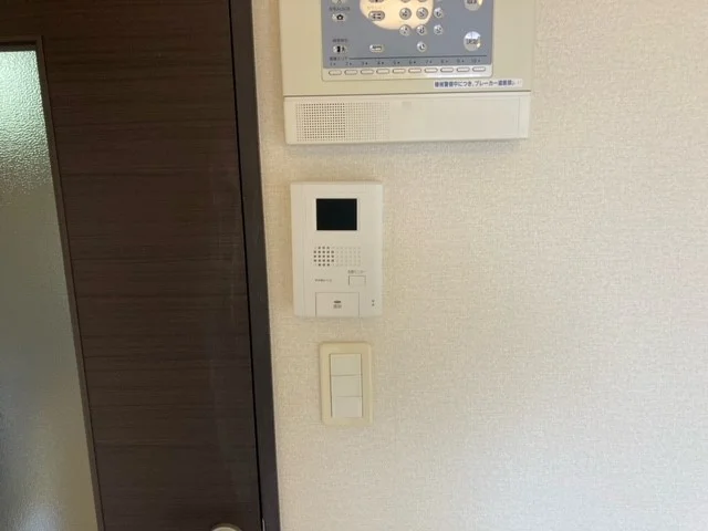 モニター付きインターホン