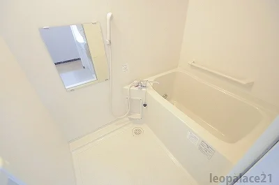 備品や設備仕様は号室等により異なります現地をご確認下さい。