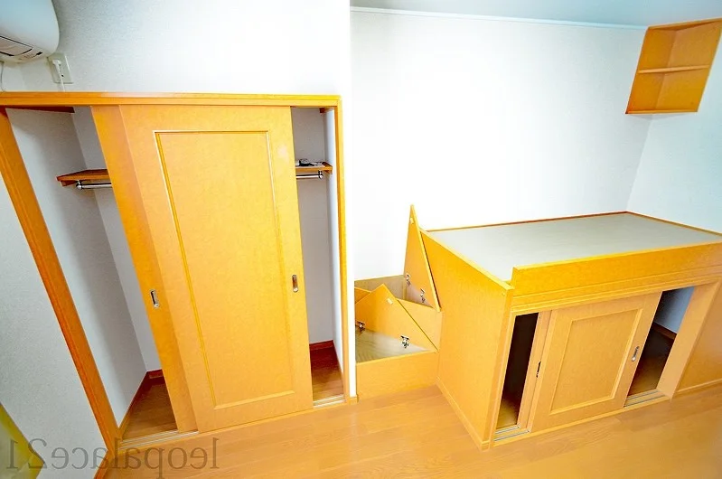 実際と異なる場合がございます。