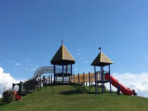 クレヨンランドかなづまで290m