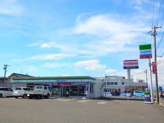 ファミリーマート桑名安永東店まで650m