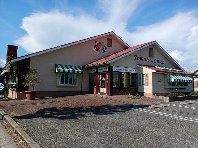 トマトアンドオニオンまで2240m