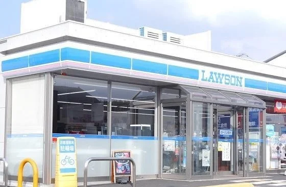 ローソン松江雑賀町店まで600m