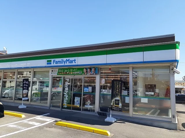 ファミリーマート清武加納店まで450m