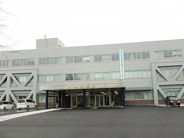 大仙市役所まで1200m