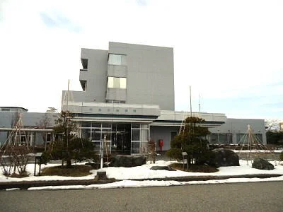 中条中央病院まで220m