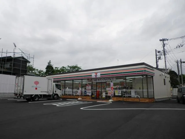 セブンイレブン御殿場ぐみ沢店まで1300m