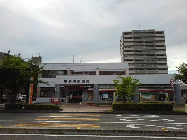 宇多津郵便局まで300m