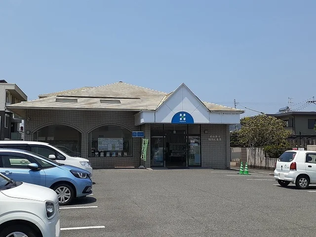 肥後銀行稲荷前支店まで1400m