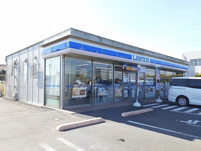 ローソン都城下川東三丁目店まで1000m