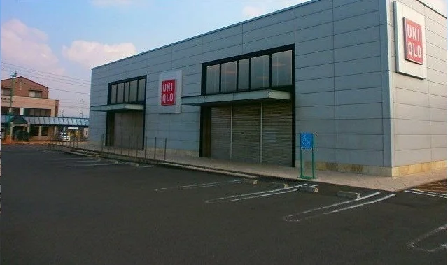 ユニクロ高松レインボー店さんまで500m