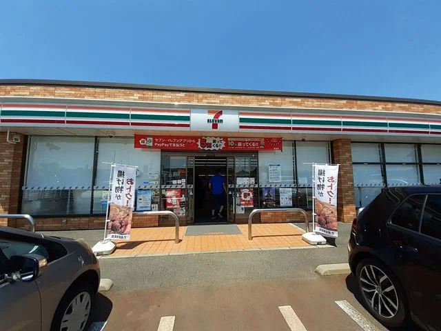 セブンイレブン亀田曙店まで600m